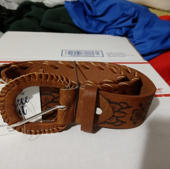 🐎 WALL FLOWER BROWN FLORAL BELT 🏇 - Picture 9 of 11